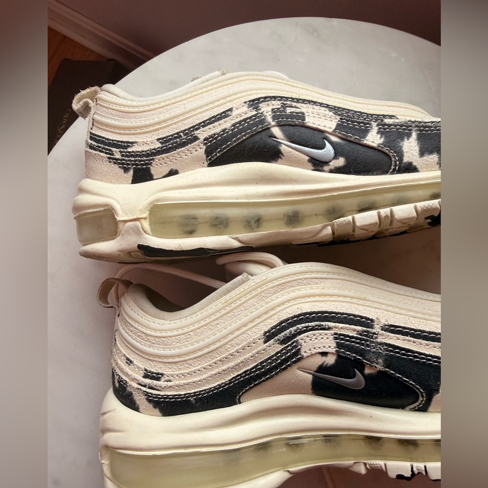 NIKE women’s Air Max 97 cow print sneakers size 7 - Picture 14 of 16
